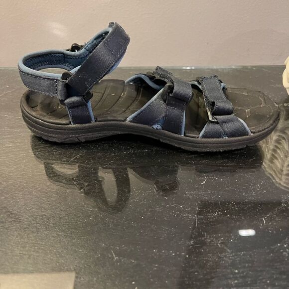 LL Bean Tri-Strap Sandal - Picture 10 of 11